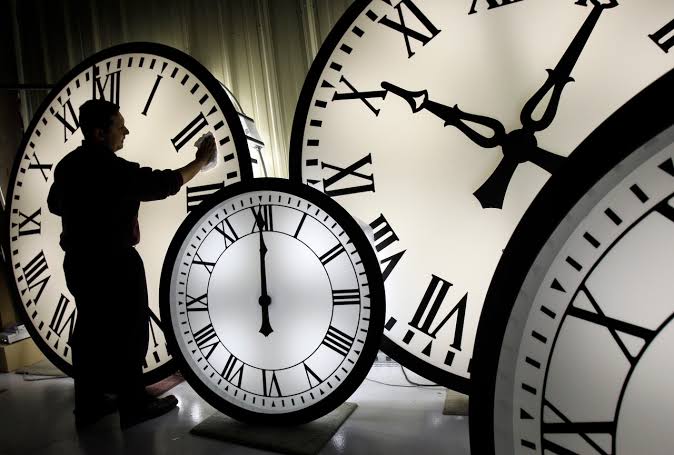 Daylight Saving Time Explained showing clocks changing during seasonal time adjustment
